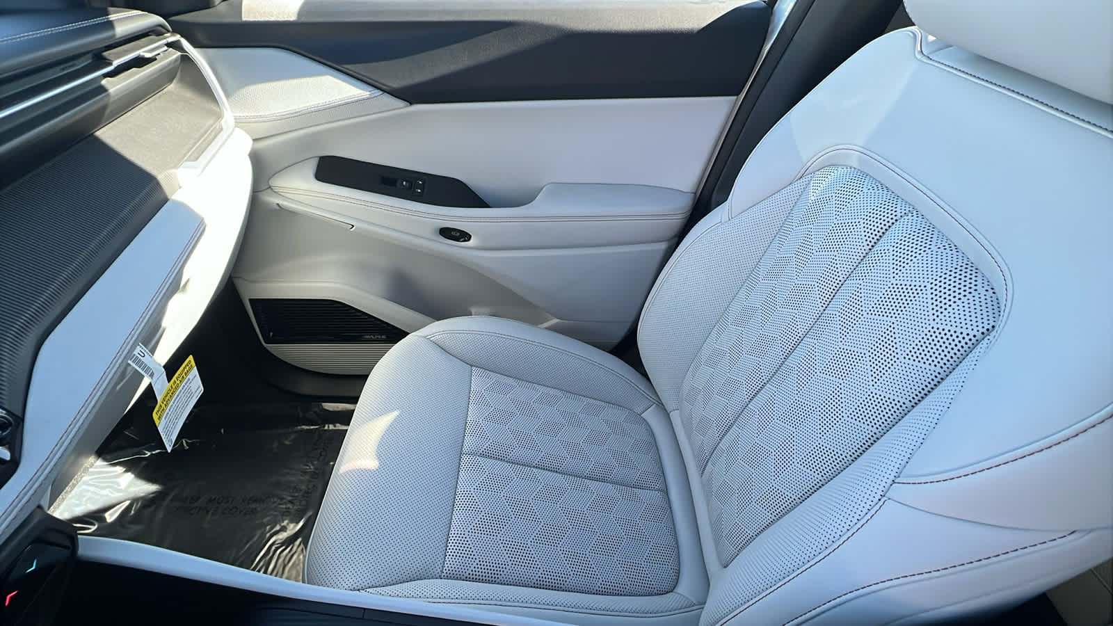 Thumbnail: 2026 Jeep Cherokee - 12