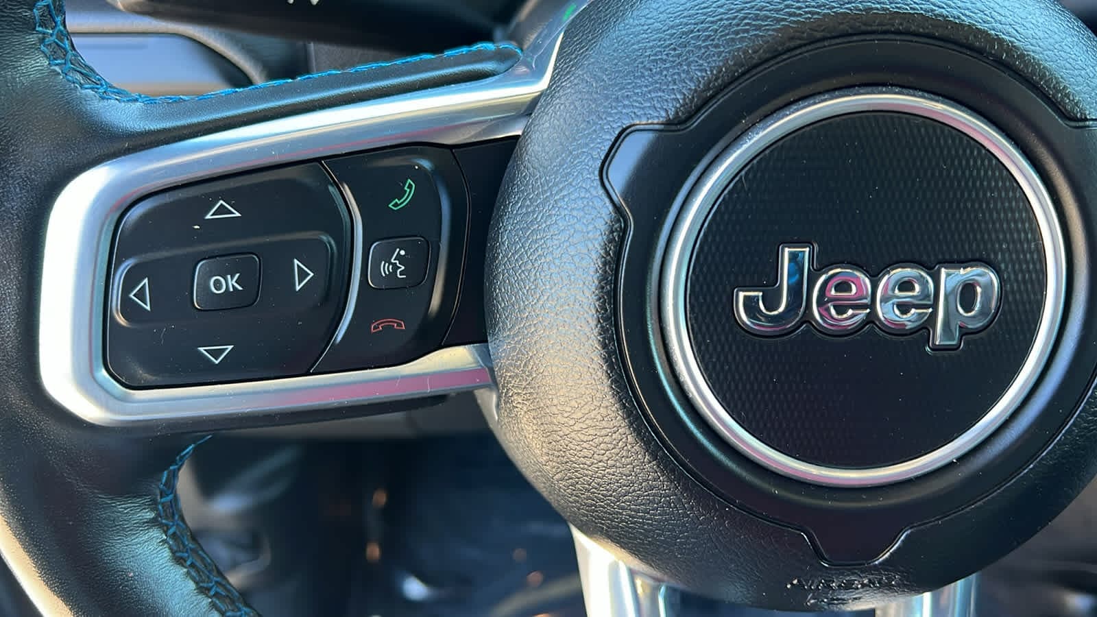 Thumbnail: 2022 Jeep Wrangler - 18
