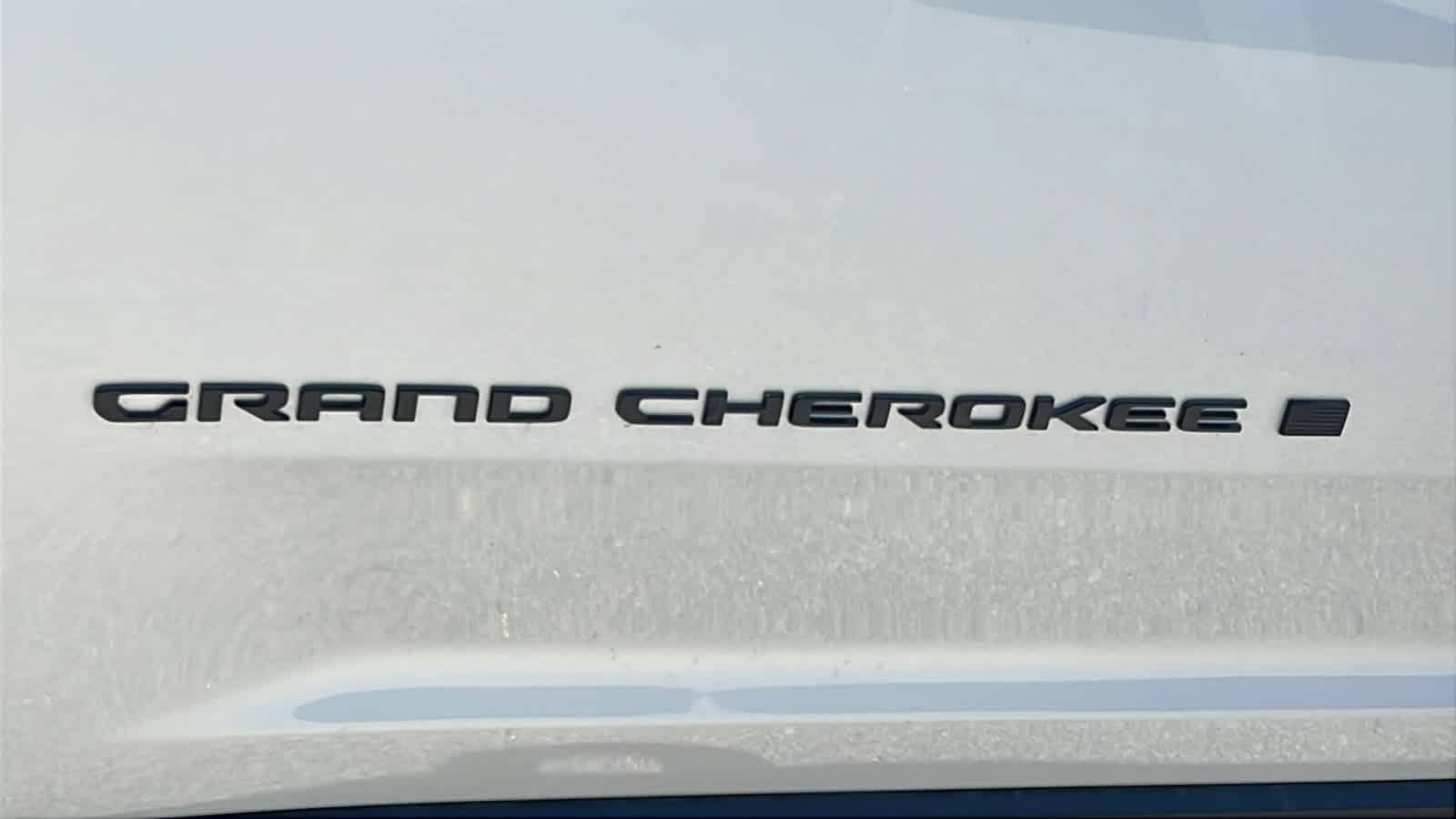 Thumbnail: 2026 Jeep Grand Cherokee L - 28