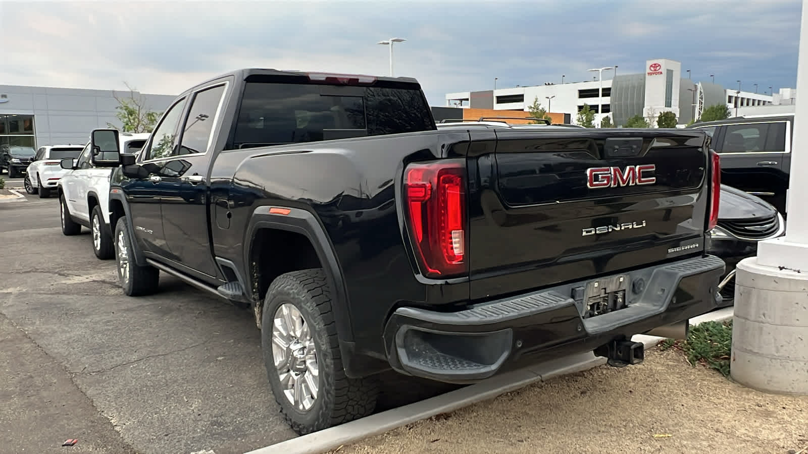 Thumbnail: 2022 GMC Sierra 3500 - 7