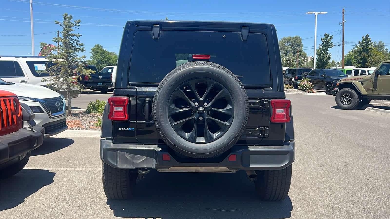 Thumbnail: 2021 Jeep Wrangler - 6