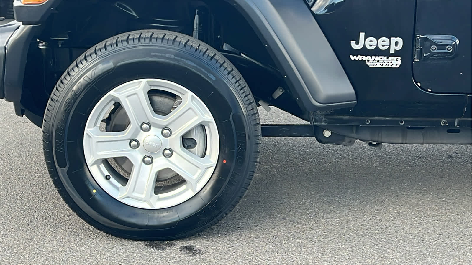 Thumbnail: 2020 Jeep Wrangler - 9