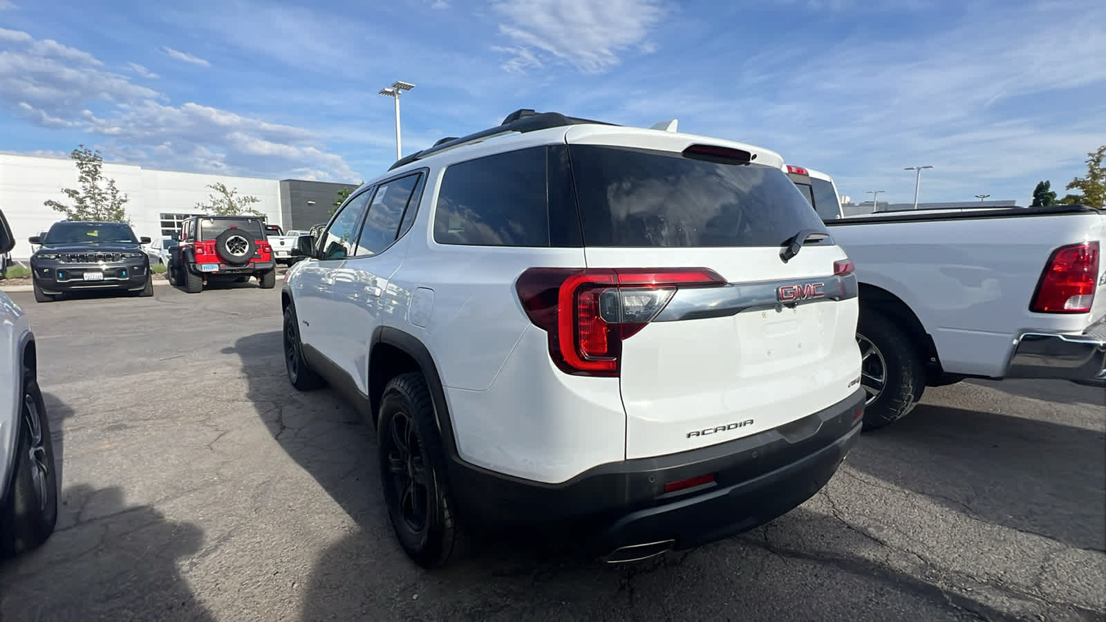 Thumbnail: 2021 GMC Acadia - 8