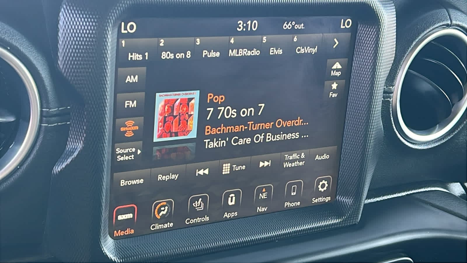 Thumbnail: 2021 Jeep Wrangler - 15