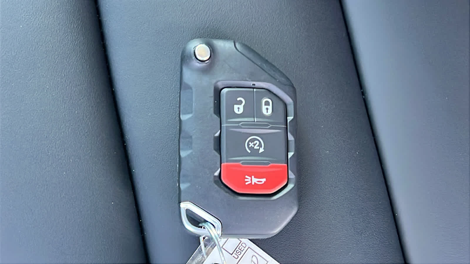 Thumbnail: 2026 Jeep Gladiator - 28