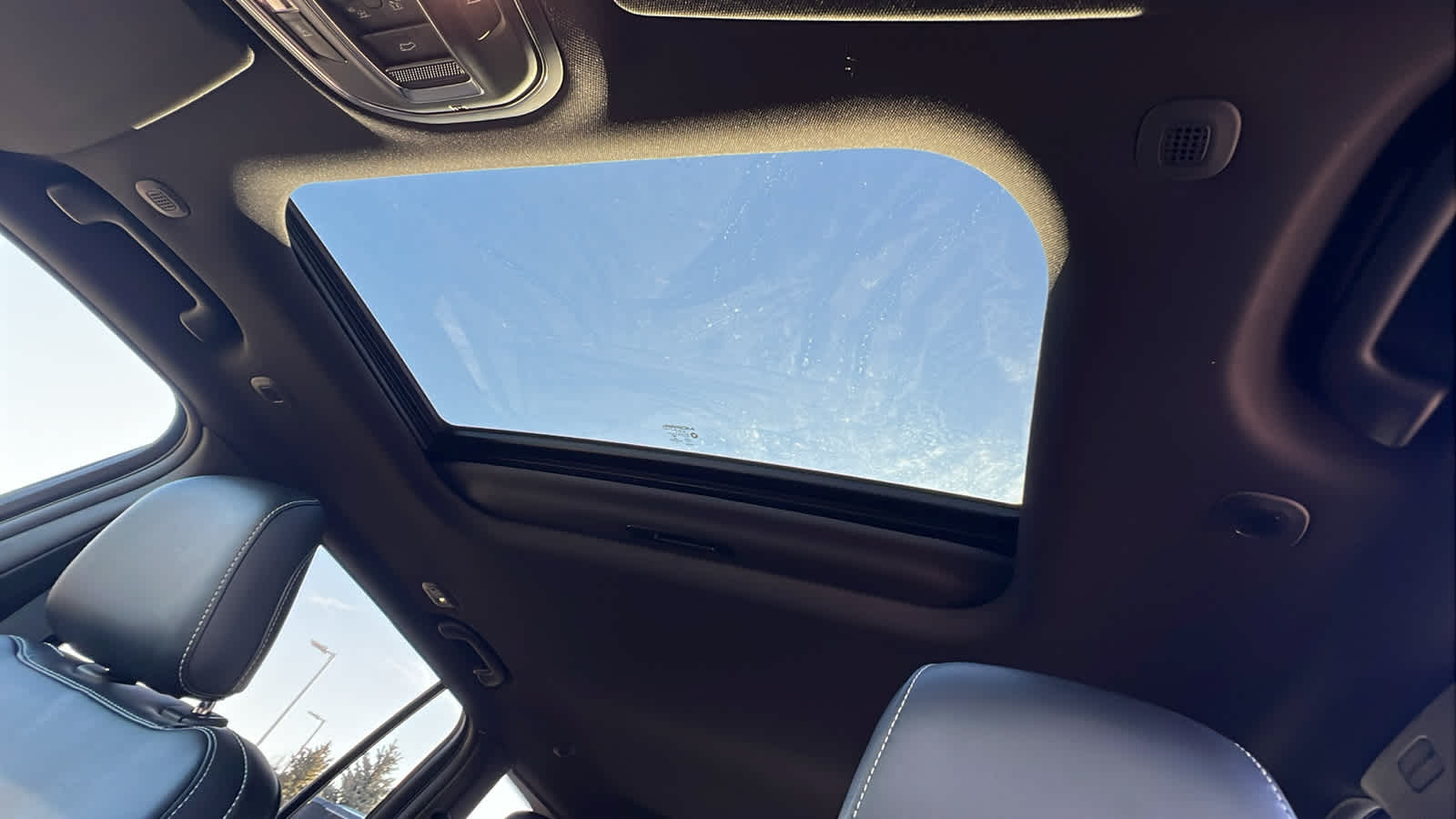 Thumbnail: 2026 Jeep Grand Cherokee - 31