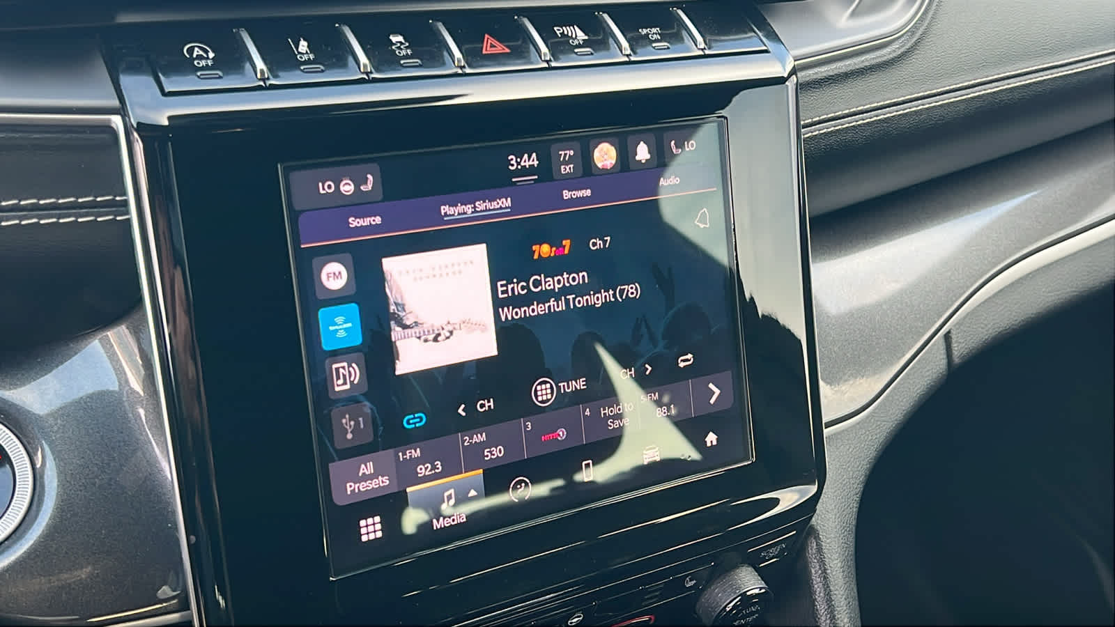 Thumbnail: 2023 Jeep Grand Cherokee - 15