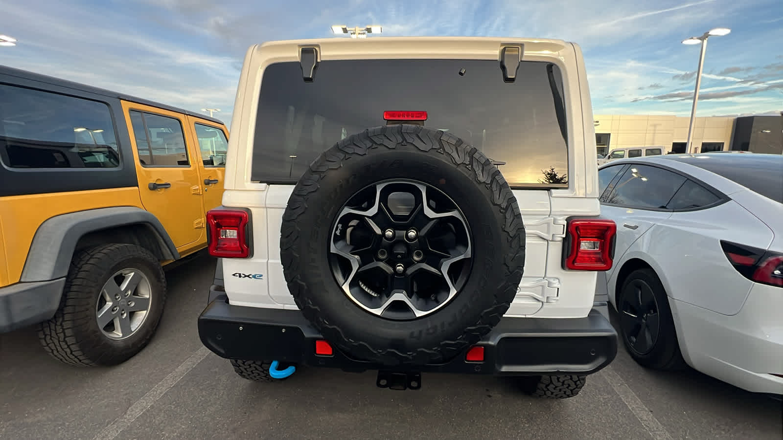 Thumbnail: 2021 Jeep Wrangler - 7