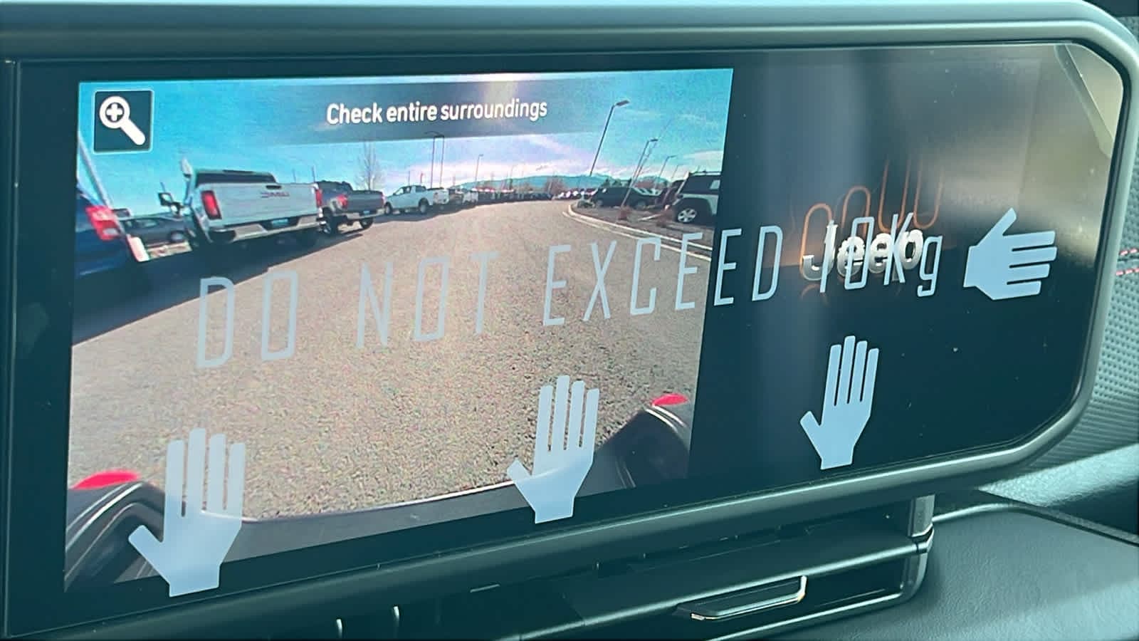 Thumbnail: 2026 Jeep Gladiator - 16