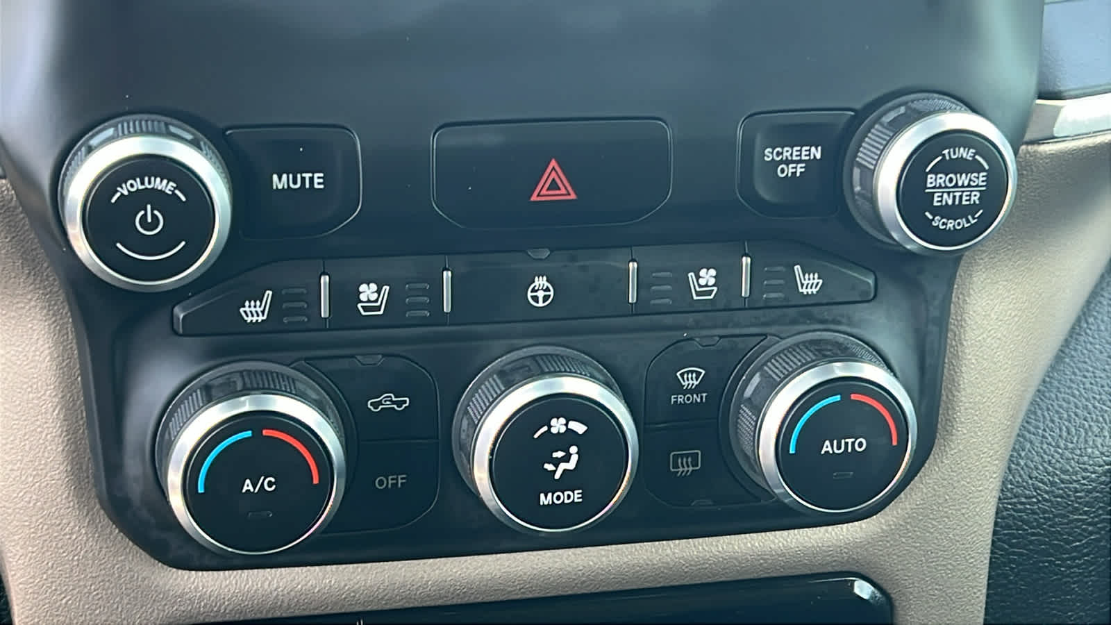 Thumbnail: 2022 RAM 1500 - 14