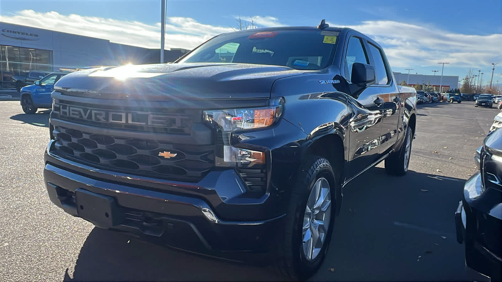 2023 Chevrolet Silverado 1500 Custom's photo