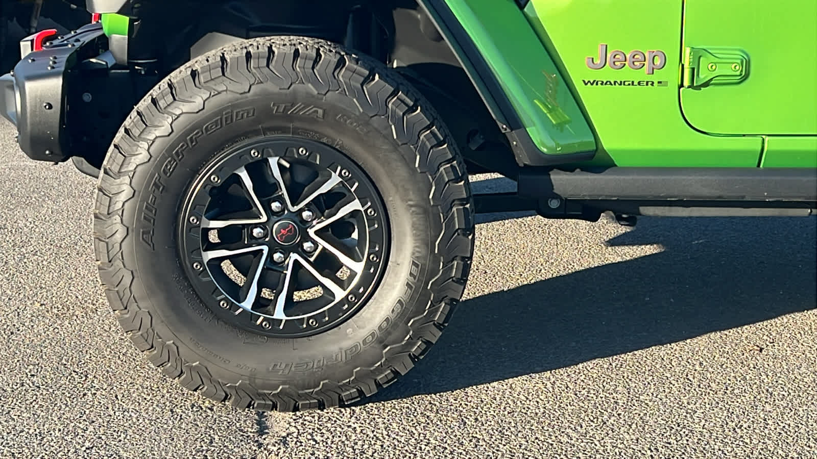 Thumbnail: 2025 Jeep Wrangler - 9