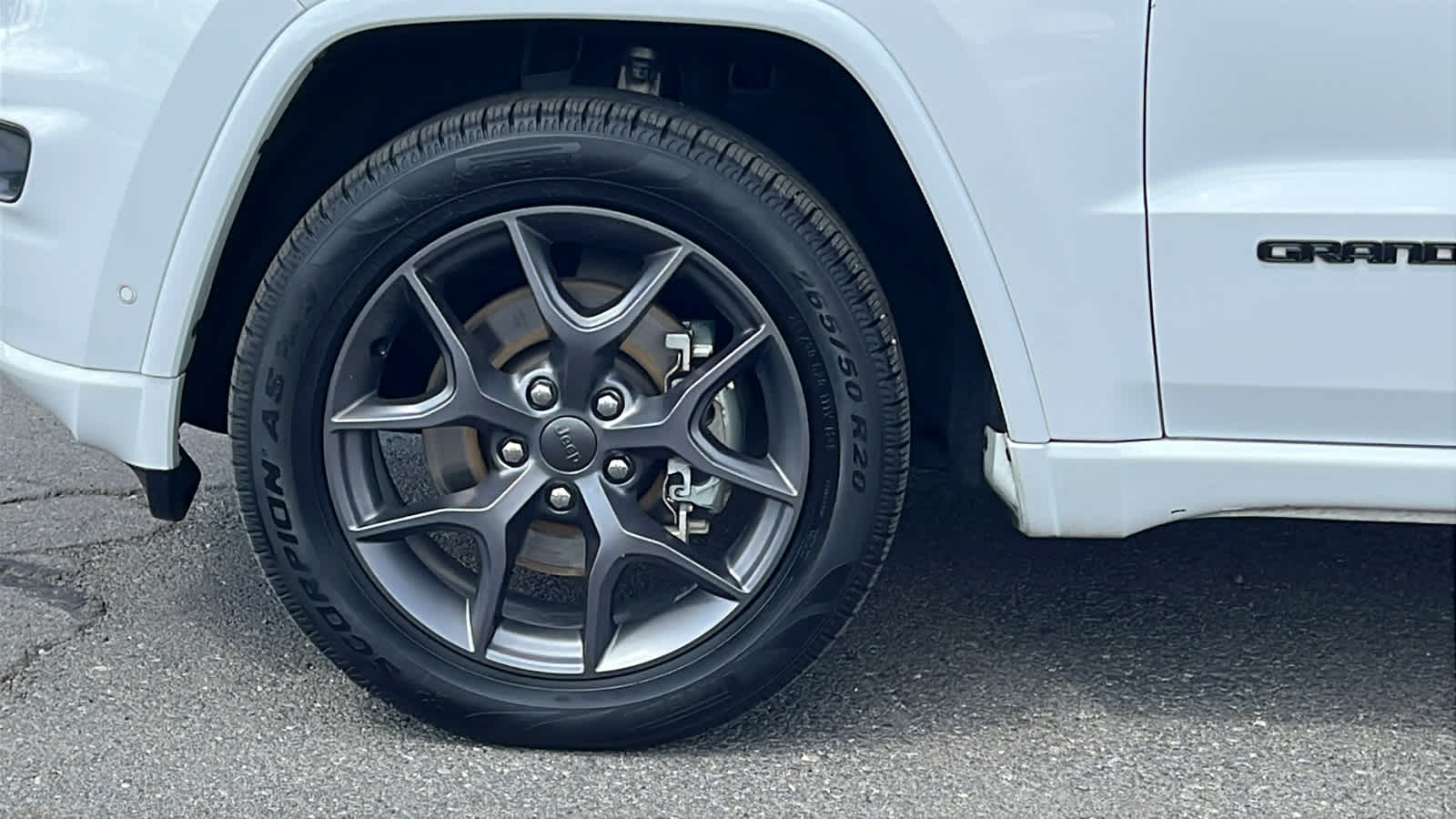 Thumbnail: 2021 Jeep Grand Cherokee - 9