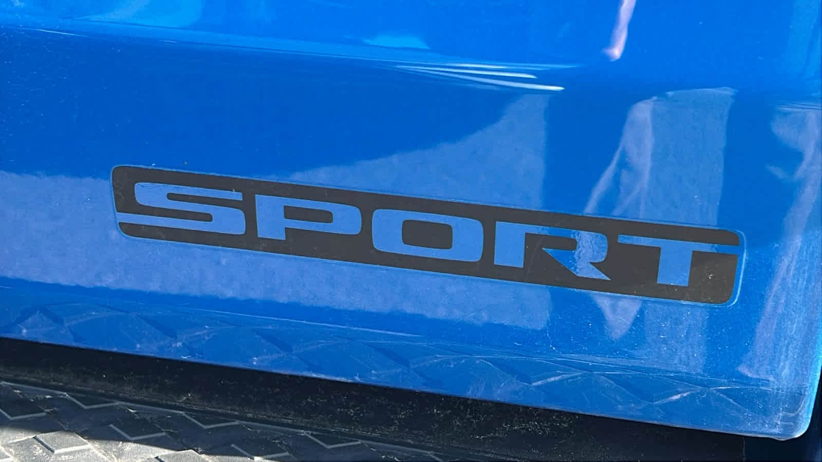 Thumbnail: 2021 Jeep Gladiator - 5