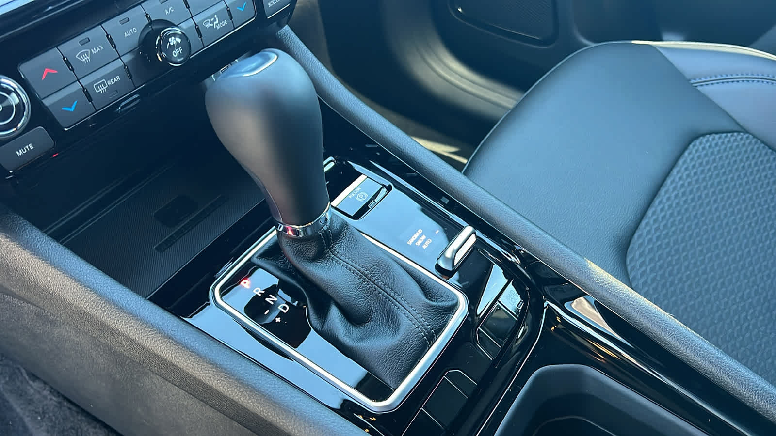 Thumbnail: 2026 Jeep Compass - 13