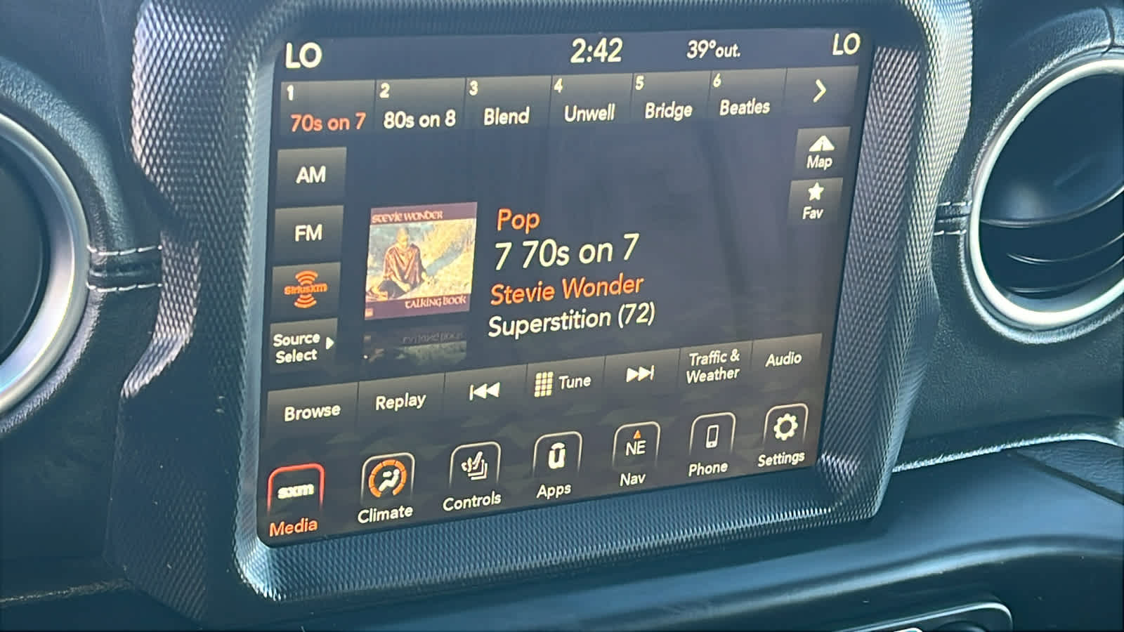 Thumbnail: 2023 Jeep Wrangler - 15