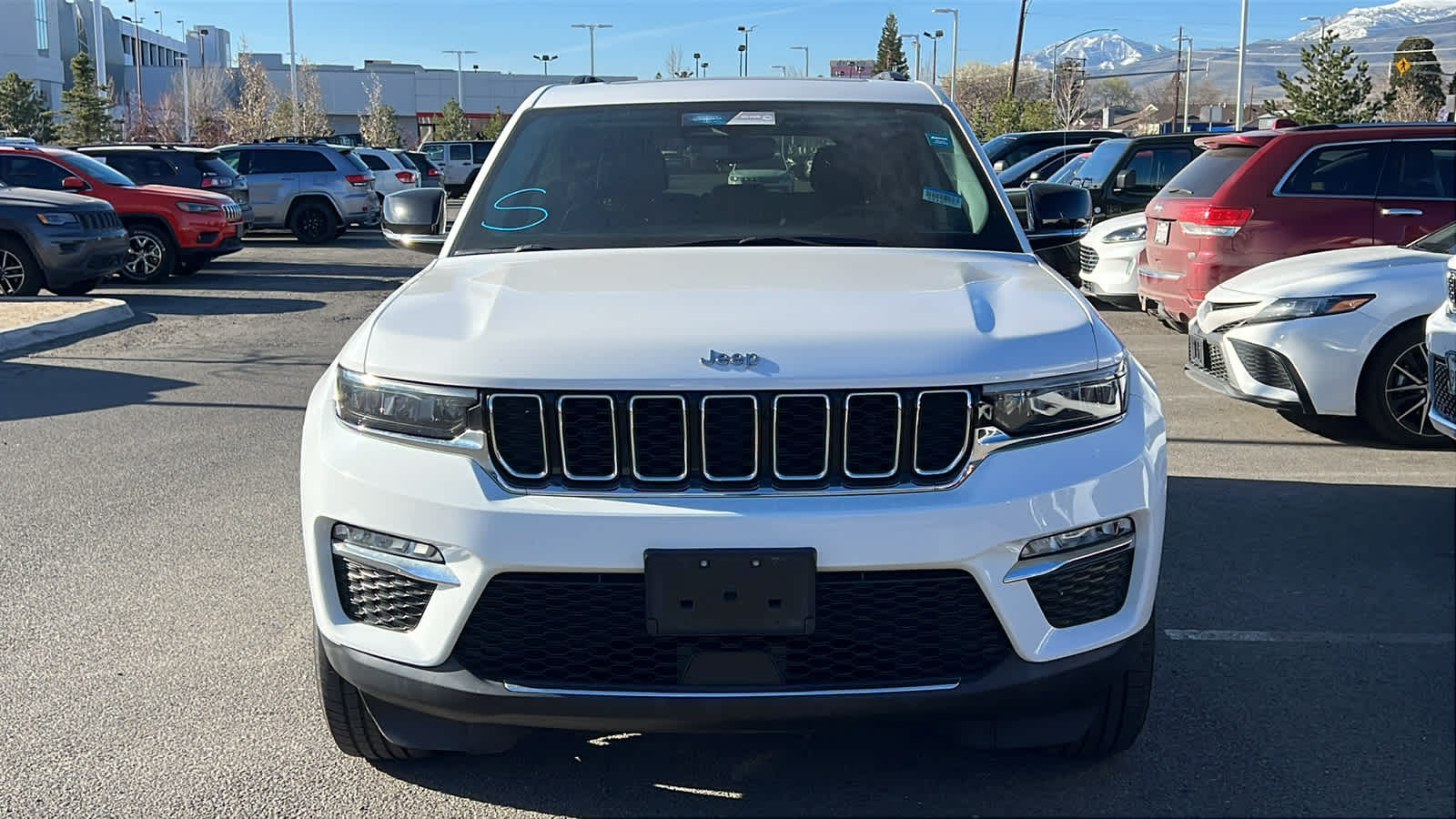 Thumbnail: 2023 Jeep Grand Cherokee - 2