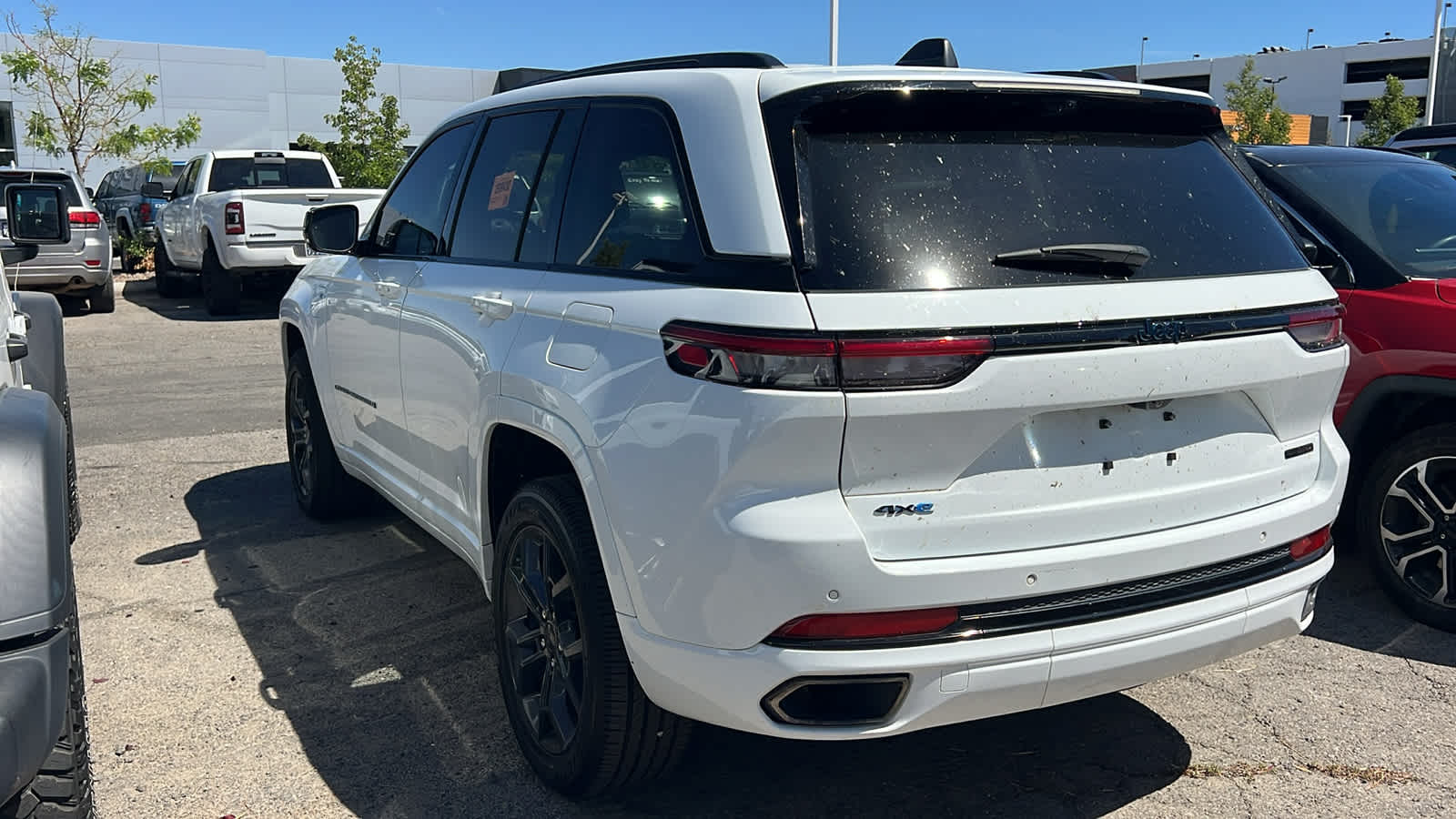 Thumbnail: 2023 Jeep Grand Cherokee - 7
