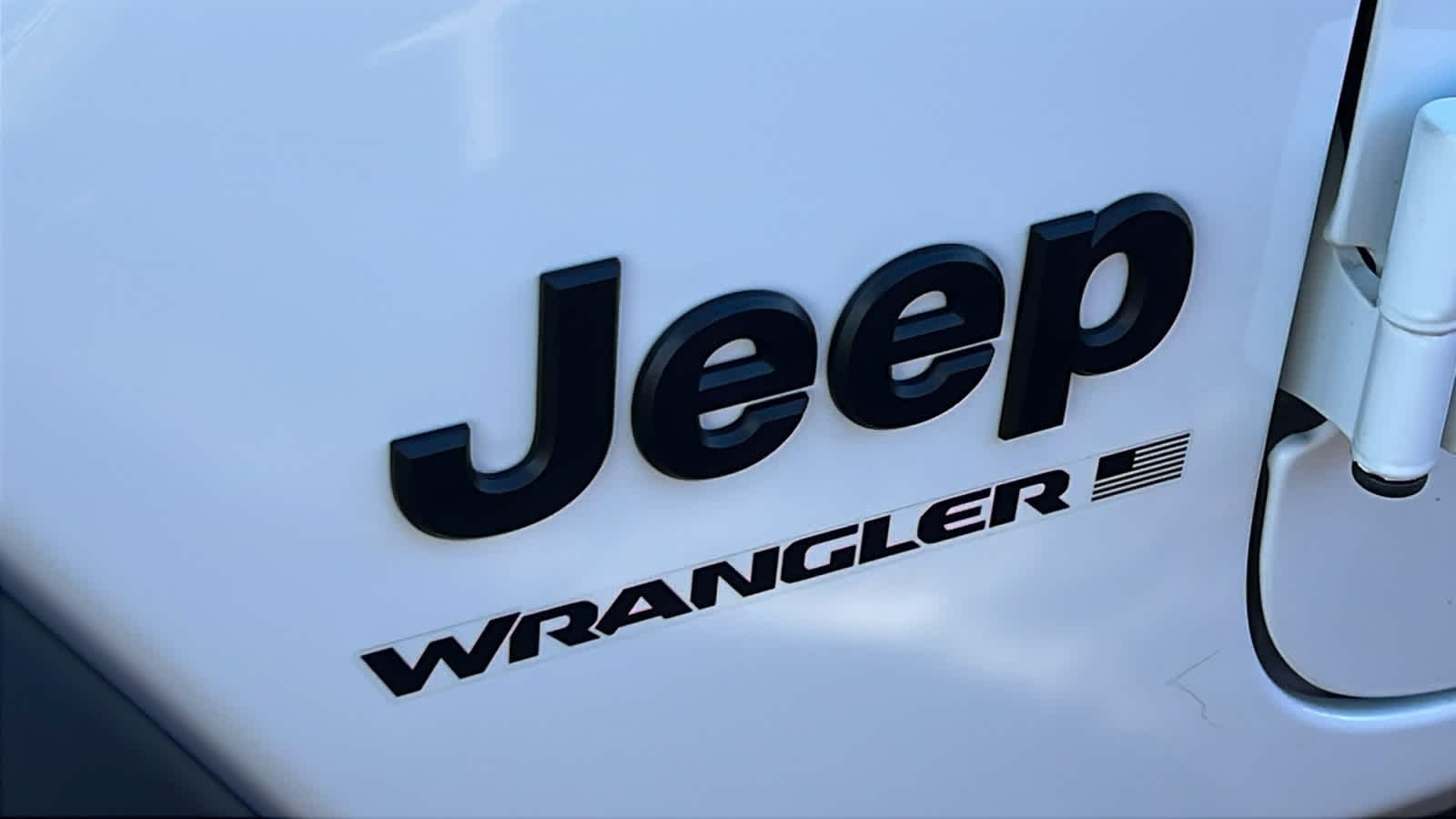 Thumbnail: 2023 Jeep Wrangler - 4