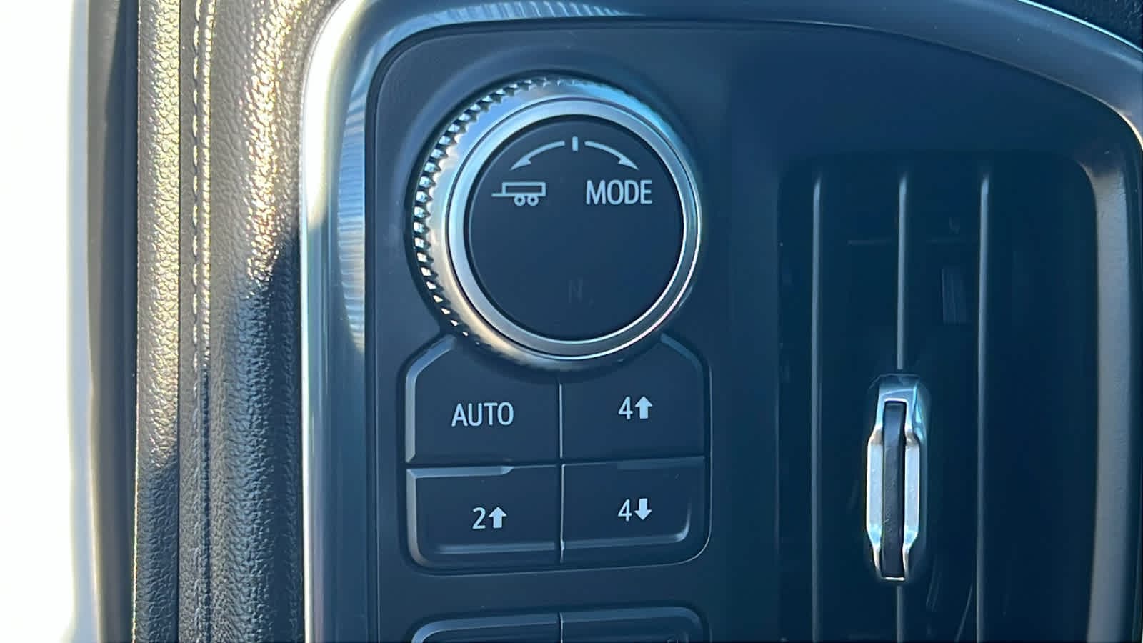 Thumbnail: 2022 GMC Sierra 2500 - 32