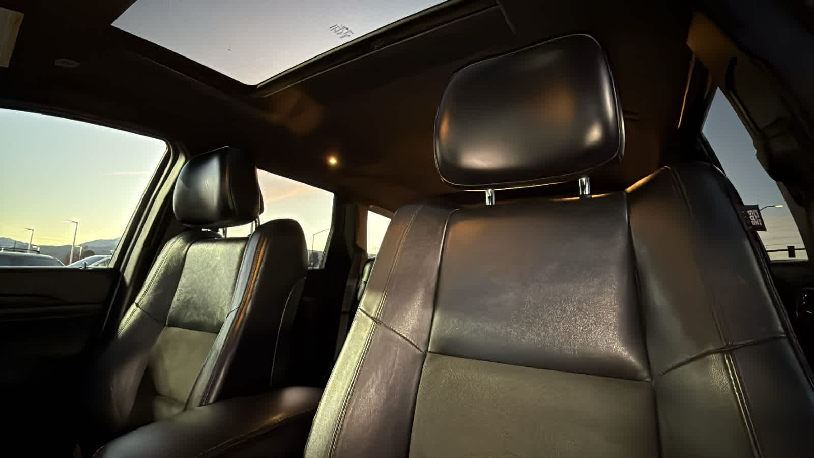 Thumbnail: 2020 Jeep Grand Cherokee - 11