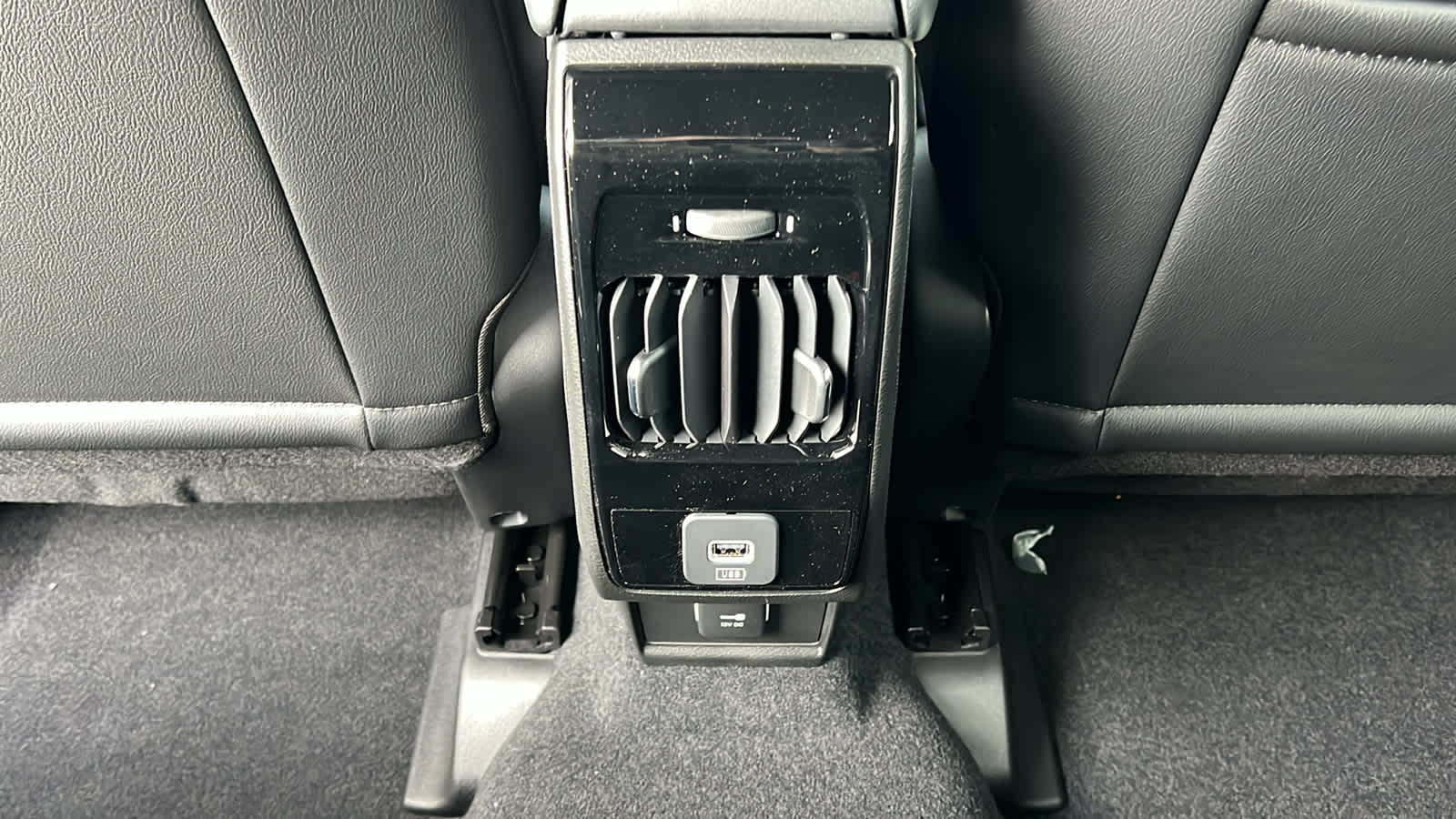 Thumbnail: 2026 Jeep Compass - 25