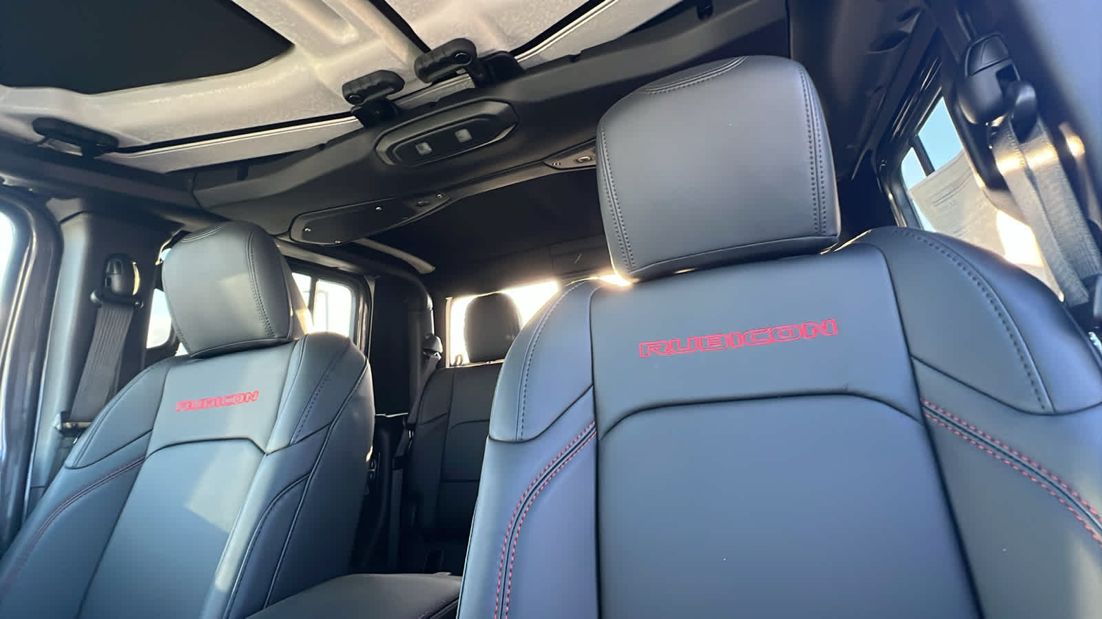 Thumbnail: 2026 Jeep Gladiator - 11