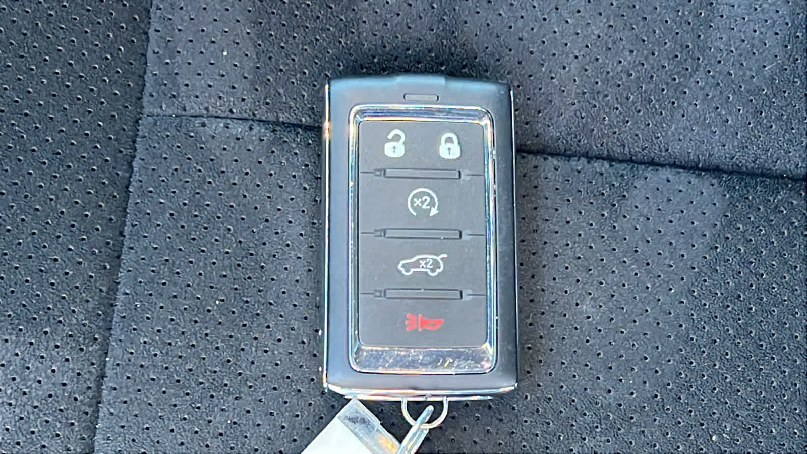 Thumbnail: 2024 Jeep Grand Cherokee - 29