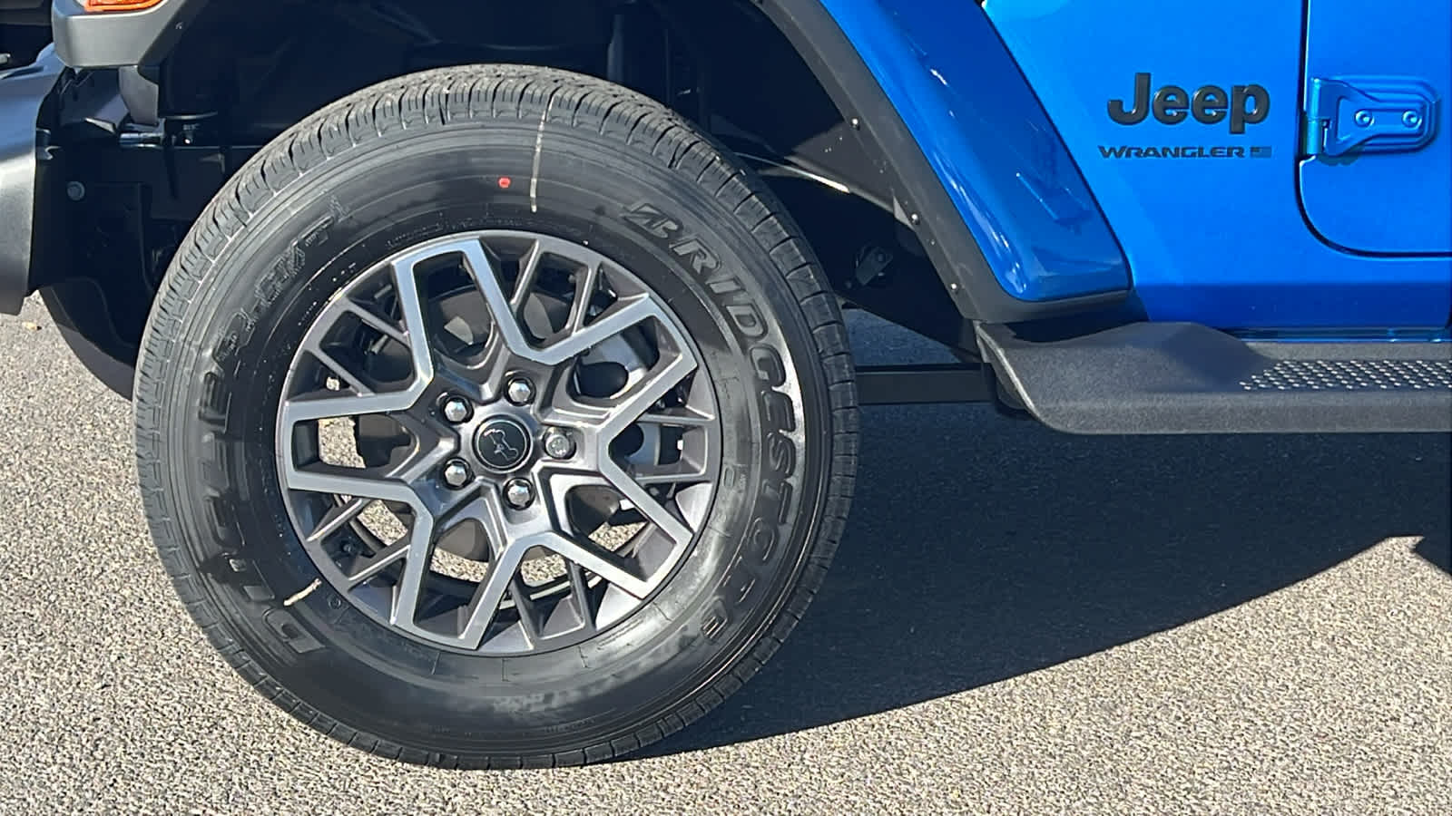 Thumbnail: 2026 Jeep Wrangler - 9