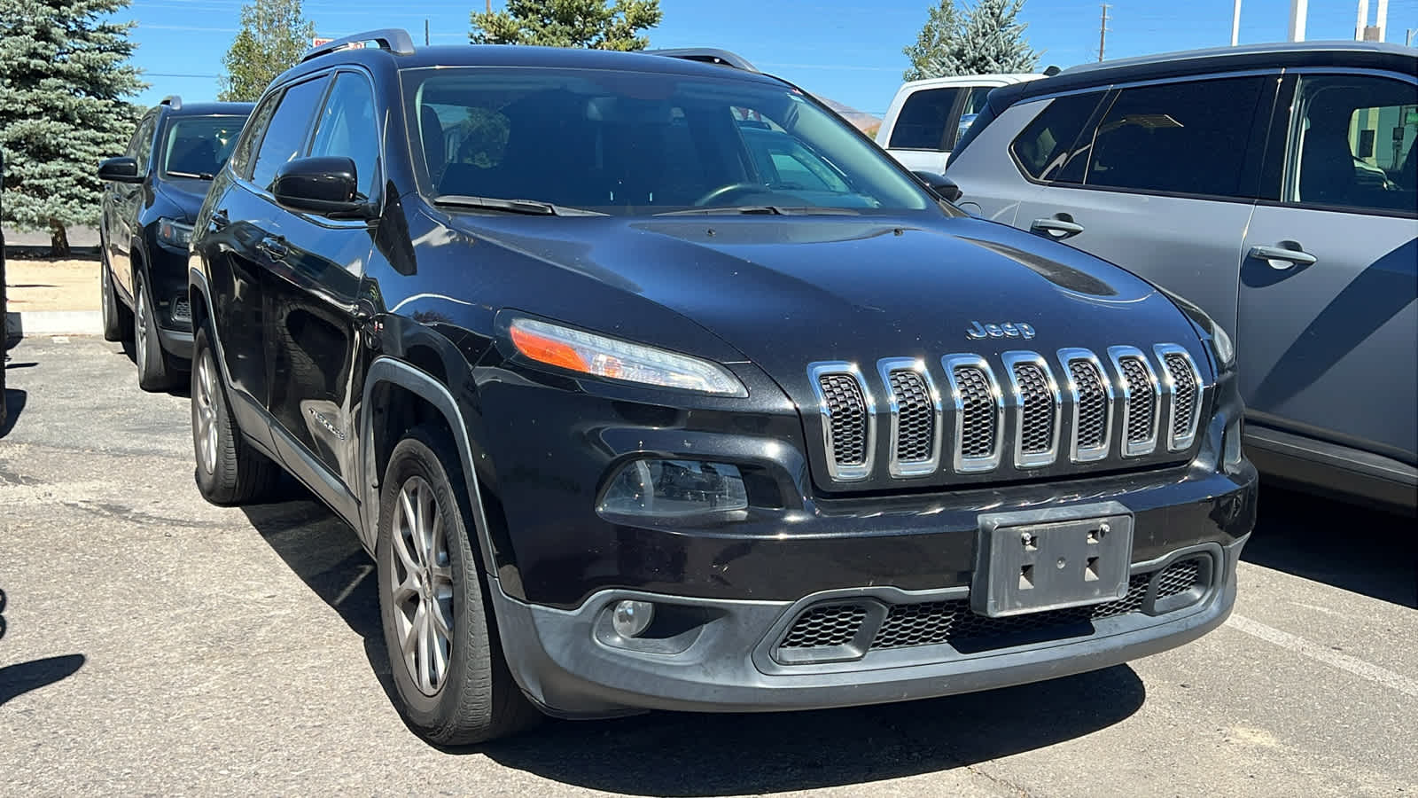 Thumbnail: 2015 Jeep Cherokee - 3
