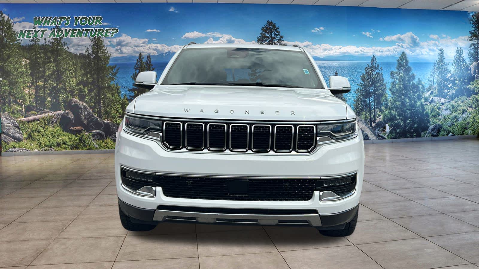 2022 Jeep Wagoneer Series III photo 2