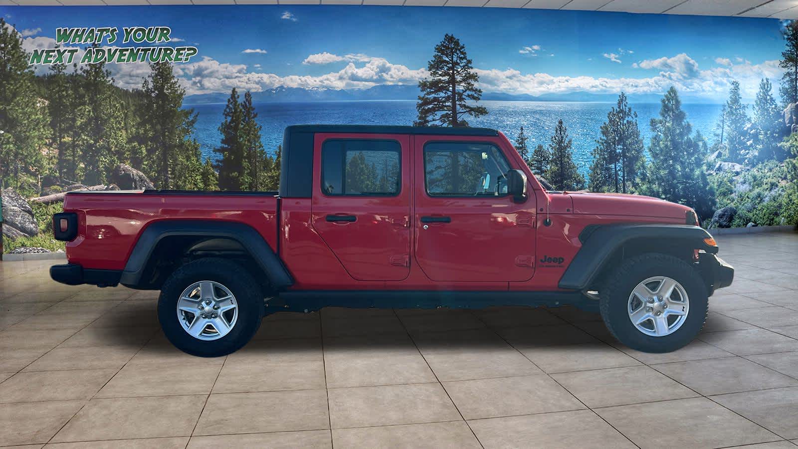 Thumbnail: 2020 Jeep Gladiator - 4