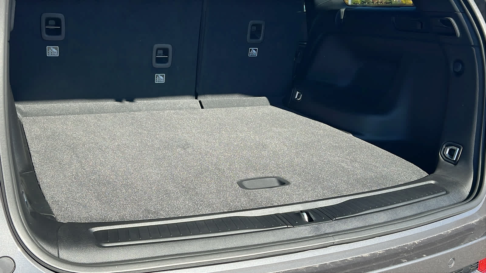 Thumbnail: 2025 Jeep Grand Cherokee - 27