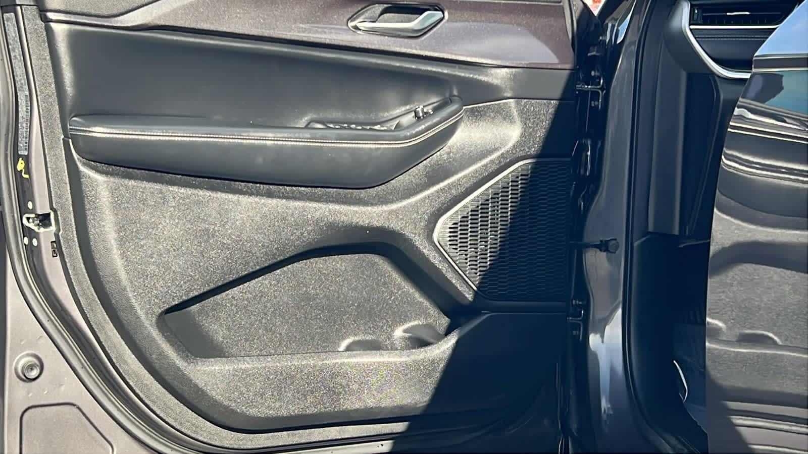 Thumbnail: 2023 Jeep Grand Cherokee - 23