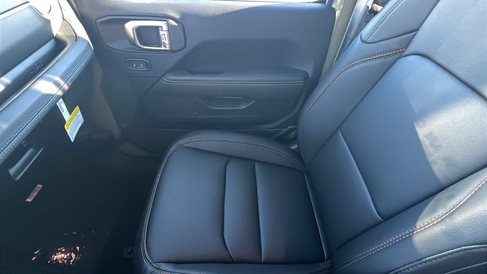 Thumbnail: 2026 Jeep Wrangler - 12