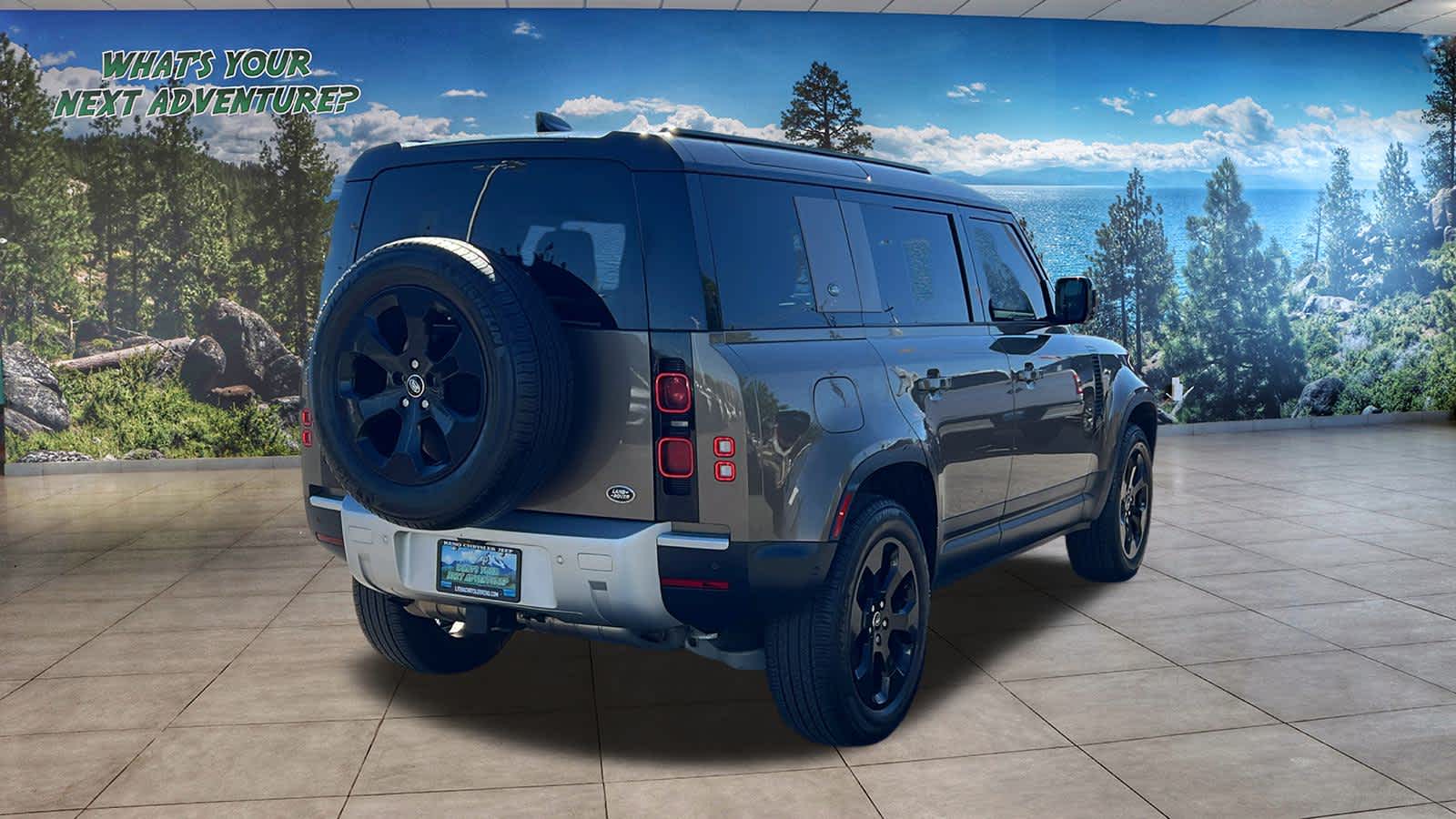 Thumbnail: 2020 Land Rover Defender - 5