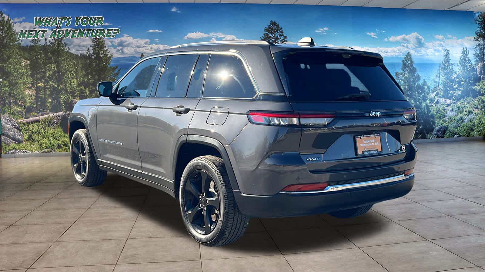Thumbnail: 2023 Jeep Grand Cherokee - 7