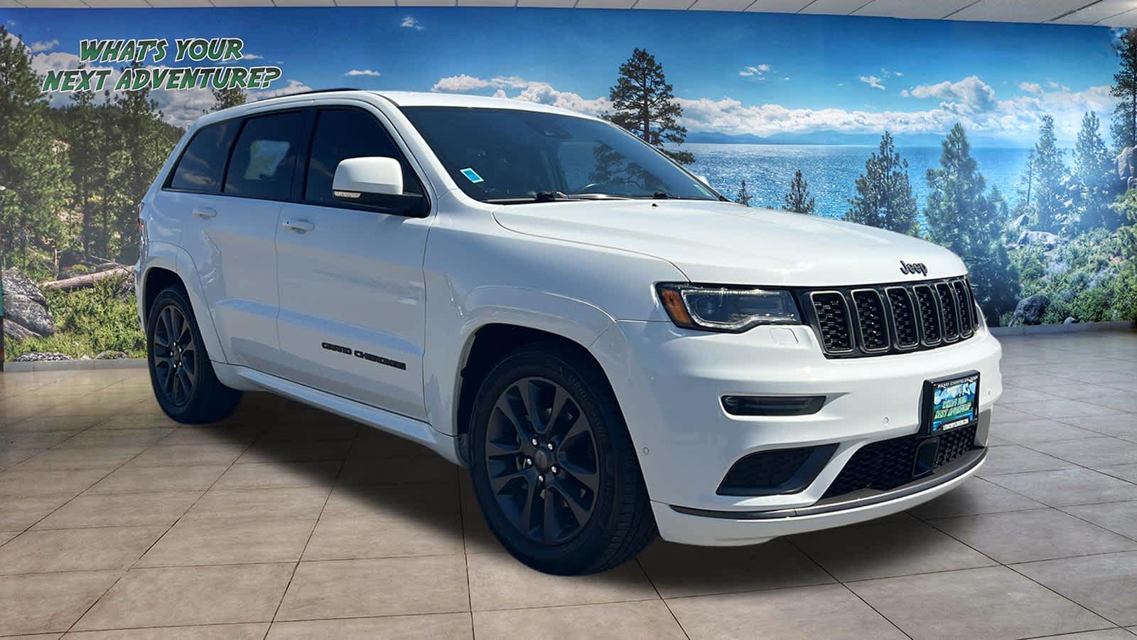 Thumbnail: 2018 Jeep Grand Cherokee - 3