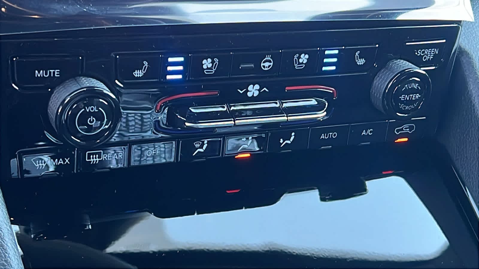 Thumbnail: 2025 Jeep Grand Cherokee L - 14