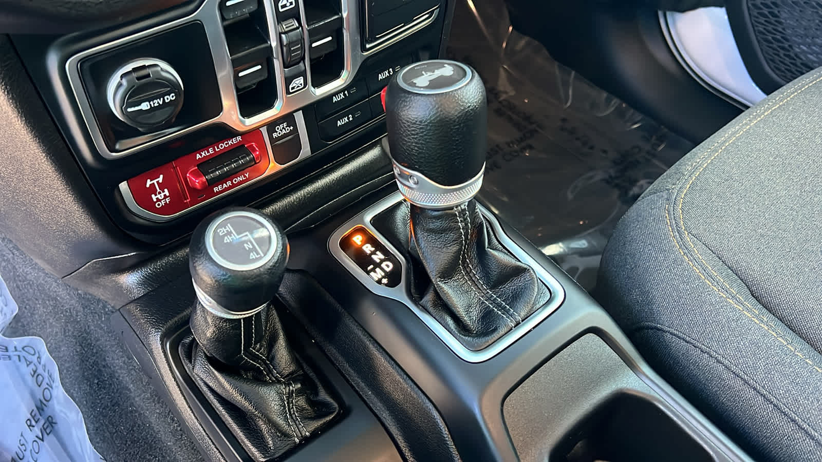 Thumbnail: 2024 Jeep Wrangler - 13