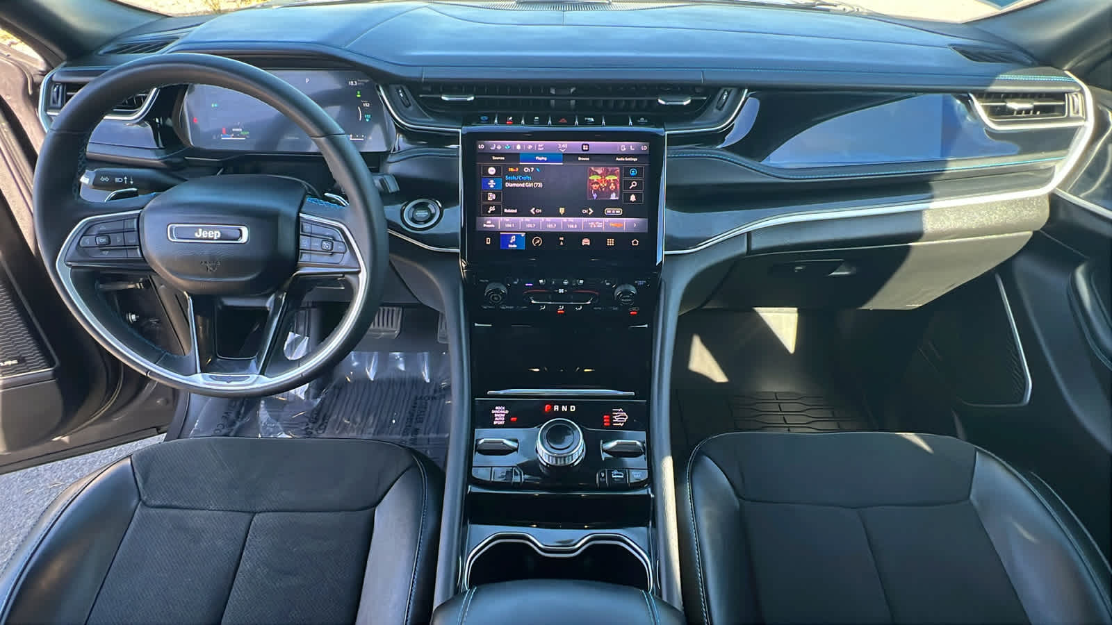 Thumbnail: 2022 Jeep Grand Cherokee - 26