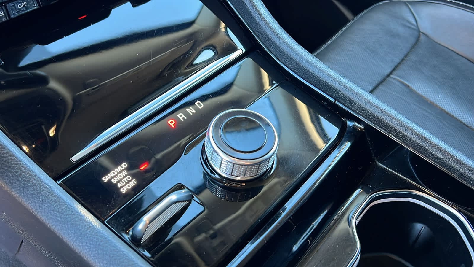 Thumbnail: 2023 Jeep Grand Cherokee - 13