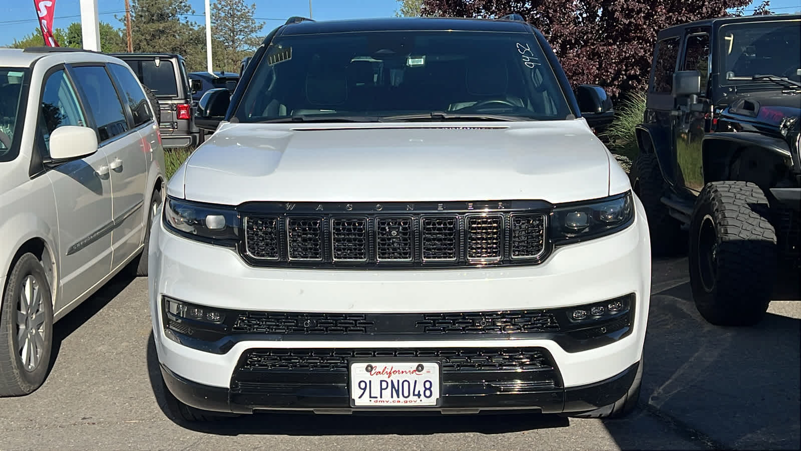 Thumbnail: 2024 Jeep Grand Wagoneer L - 2