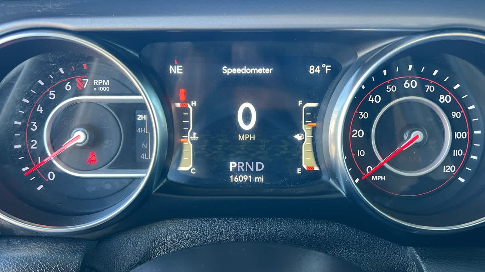 Thumbnail: 2021 Jeep Wrangler - 21