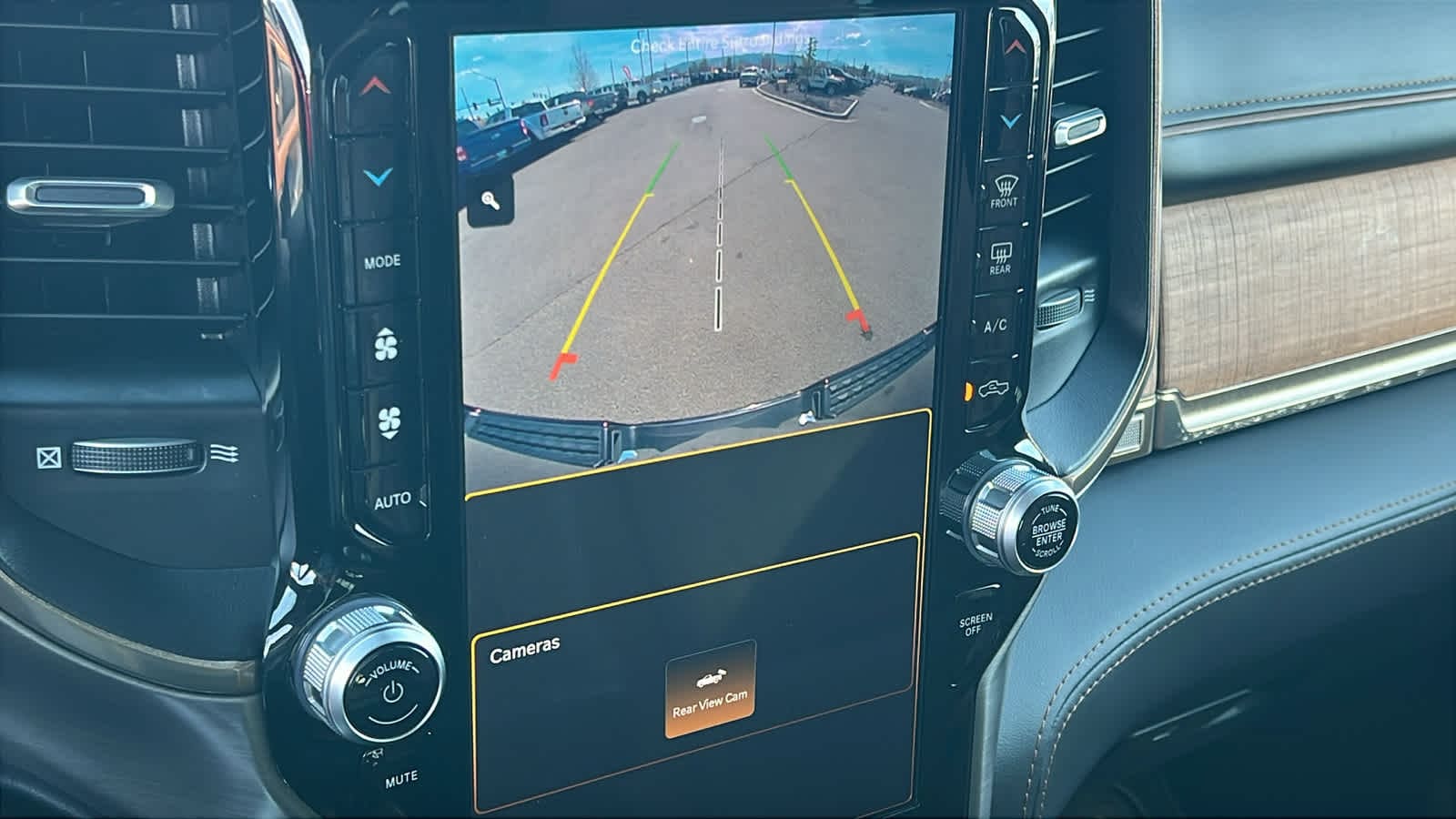 Thumbnail: 2023 RAM 1500 - 16