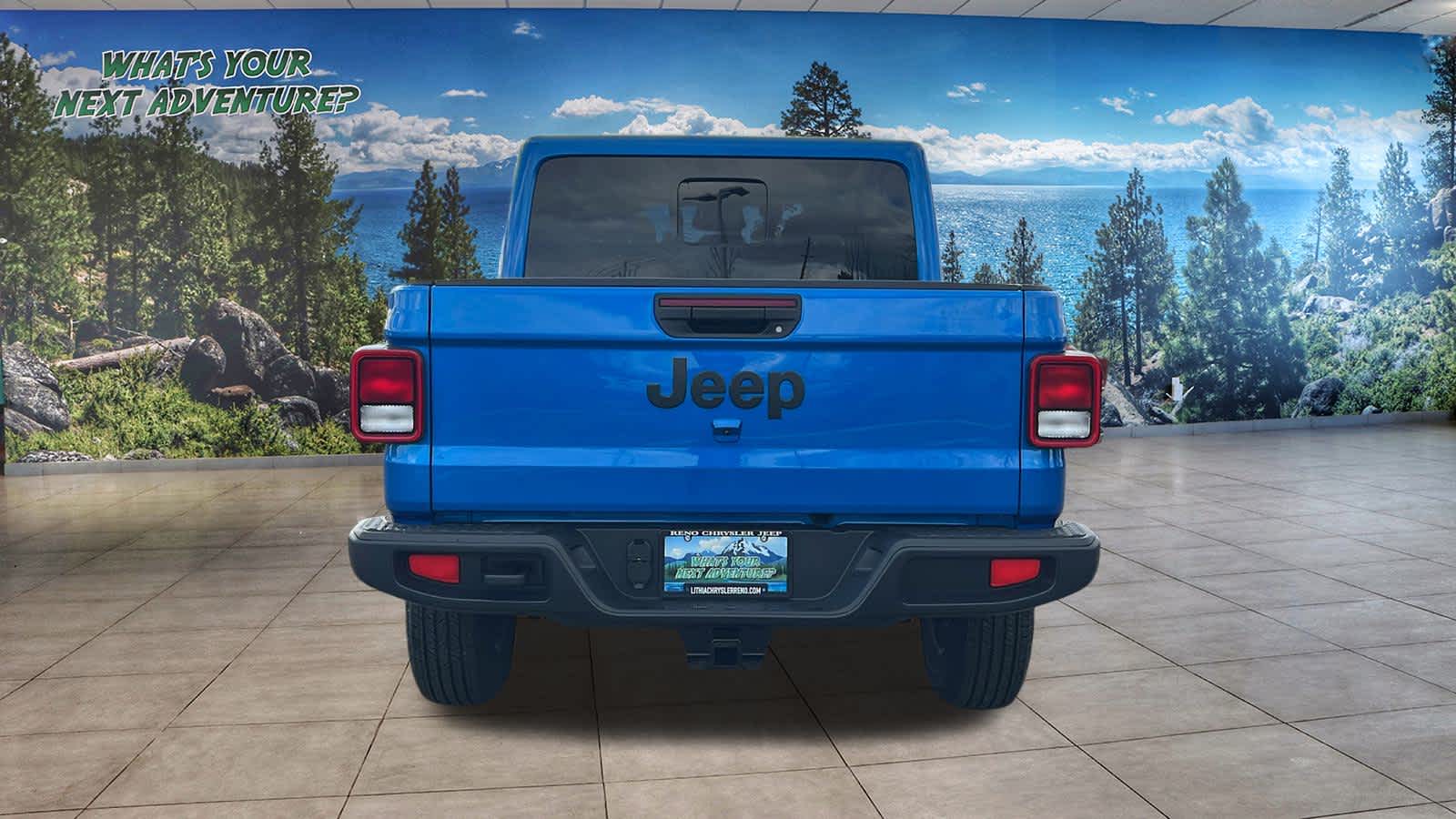 Thumbnail: 2026 Jeep Gladiator - 6