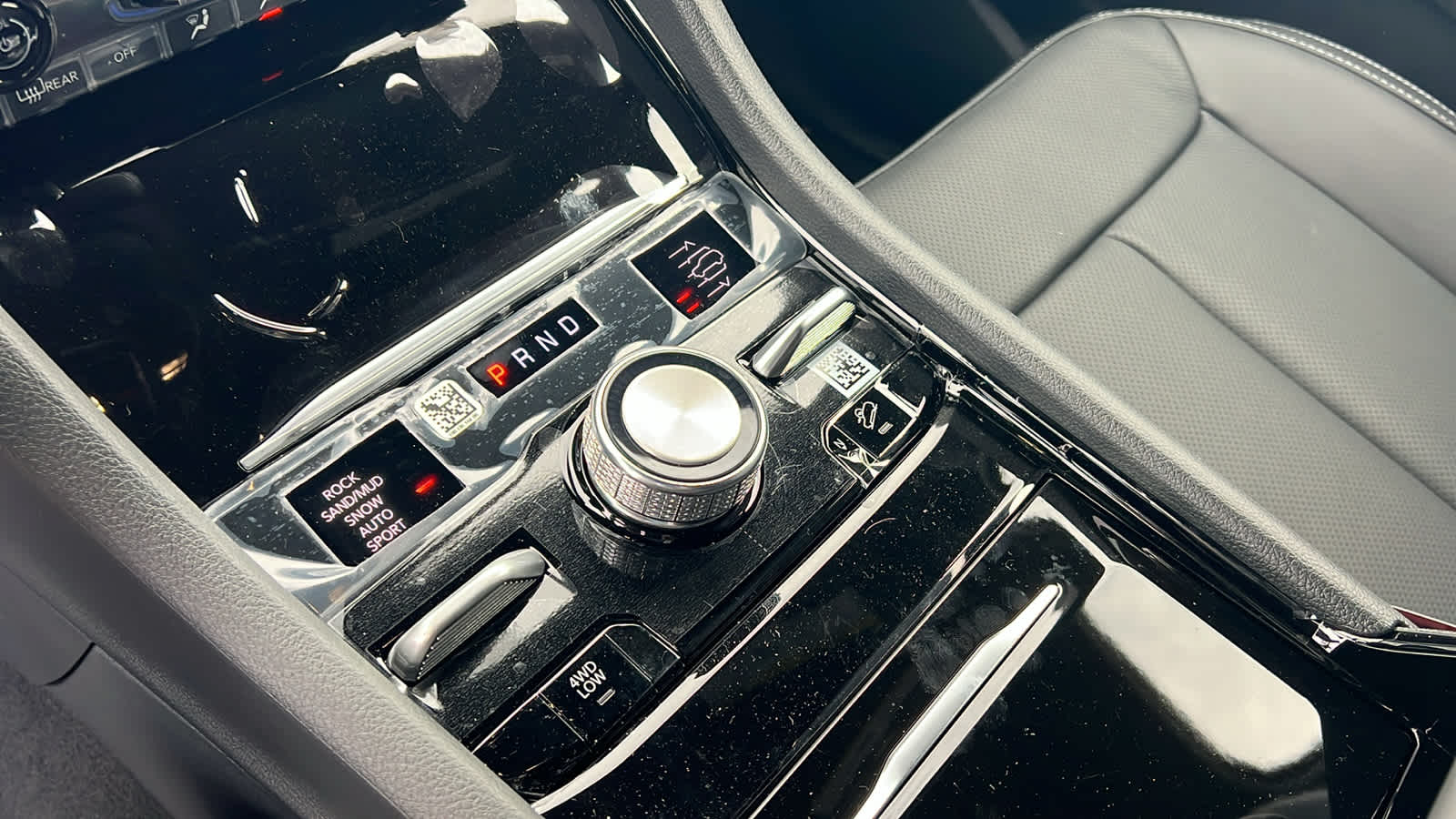 Thumbnail: 2025 Jeep Grand Cherokee - 13