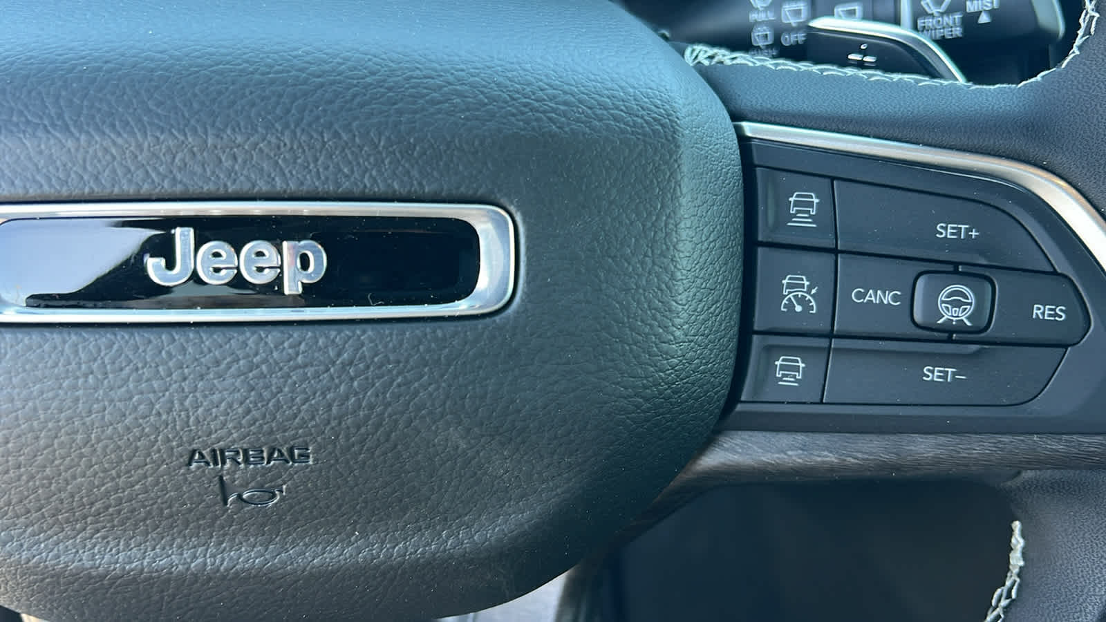 Thumbnail: 2026 Jeep Grand Cherokee - 20