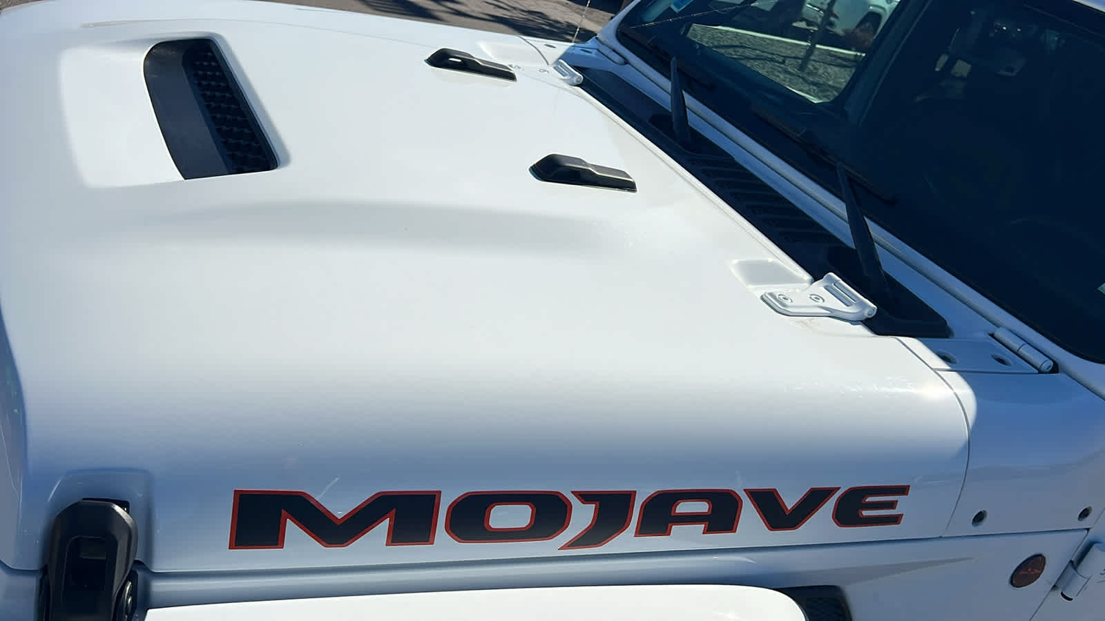 Thumbnail: 2022 Jeep Gladiator - 31