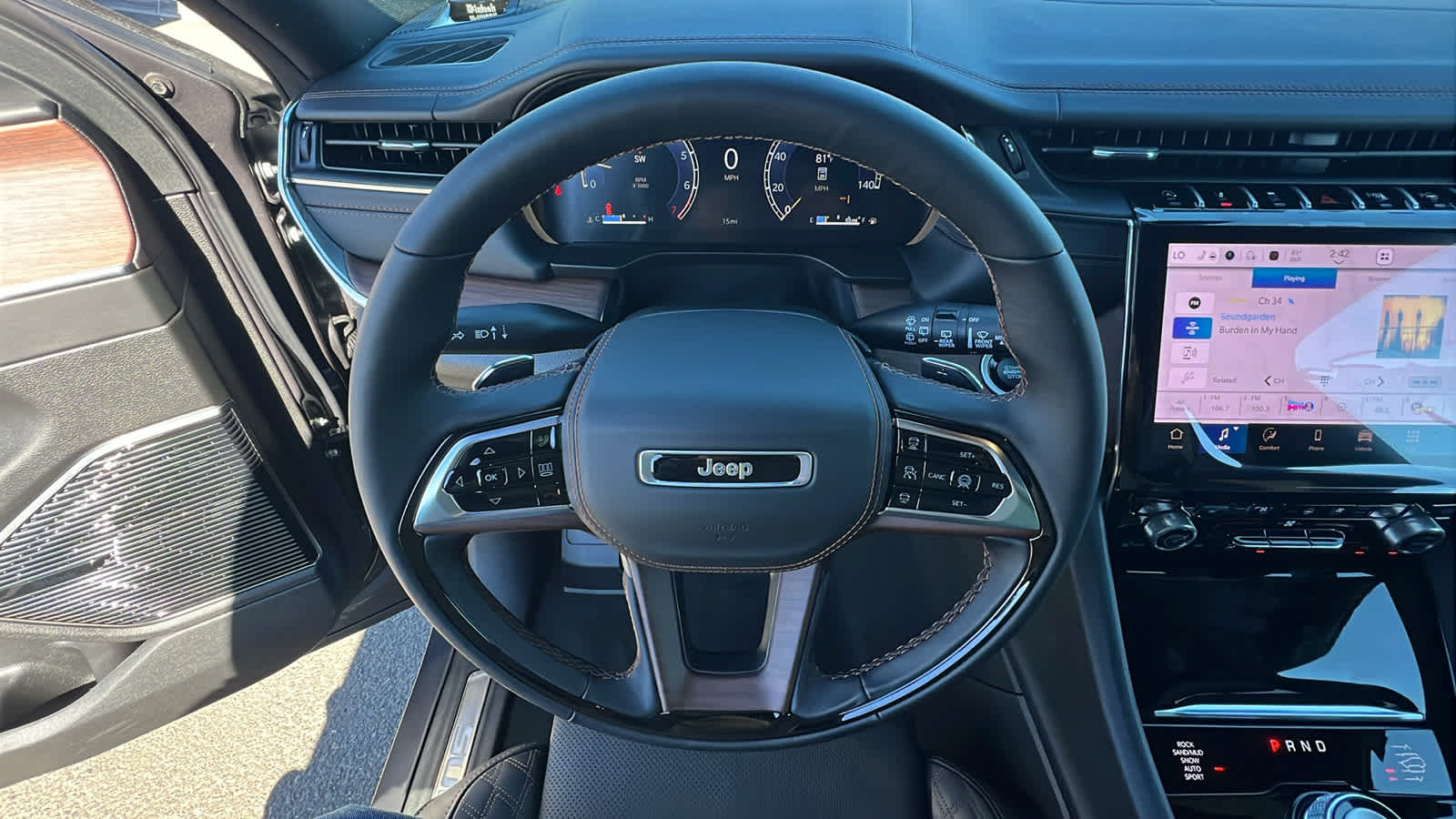 Thumbnail: 2025 Jeep Grand Cherokee - 18